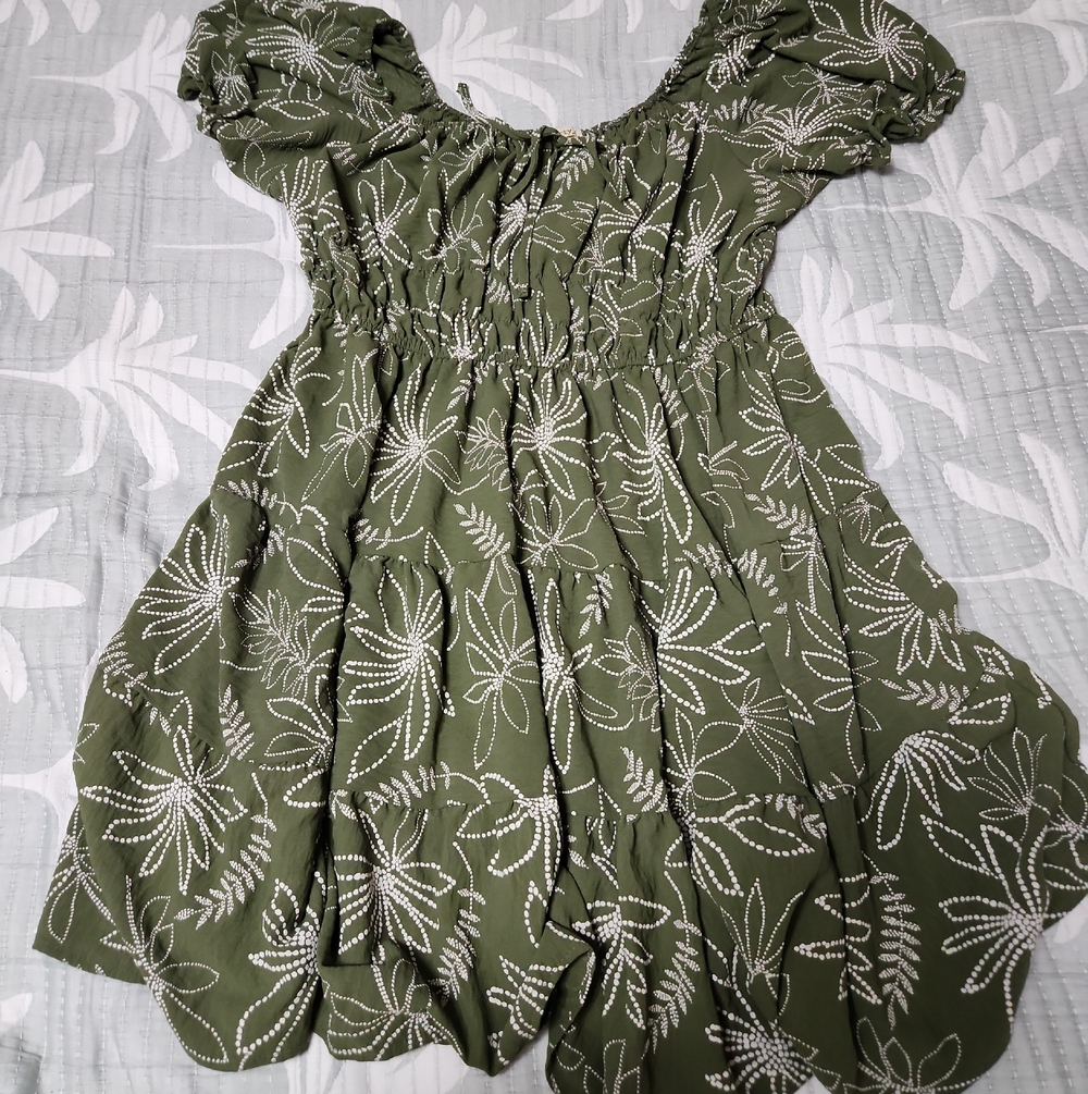 Olive Green Floral Smocked Sundress 3x knee lenght